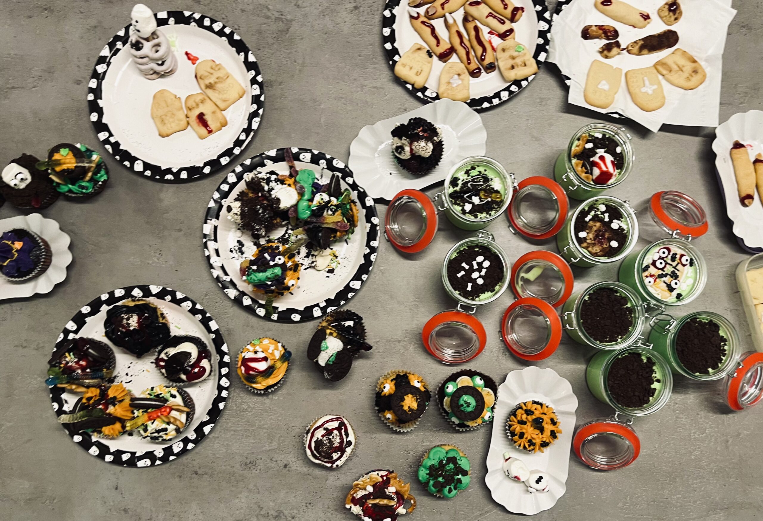 Halloween Baking Party - Image 2