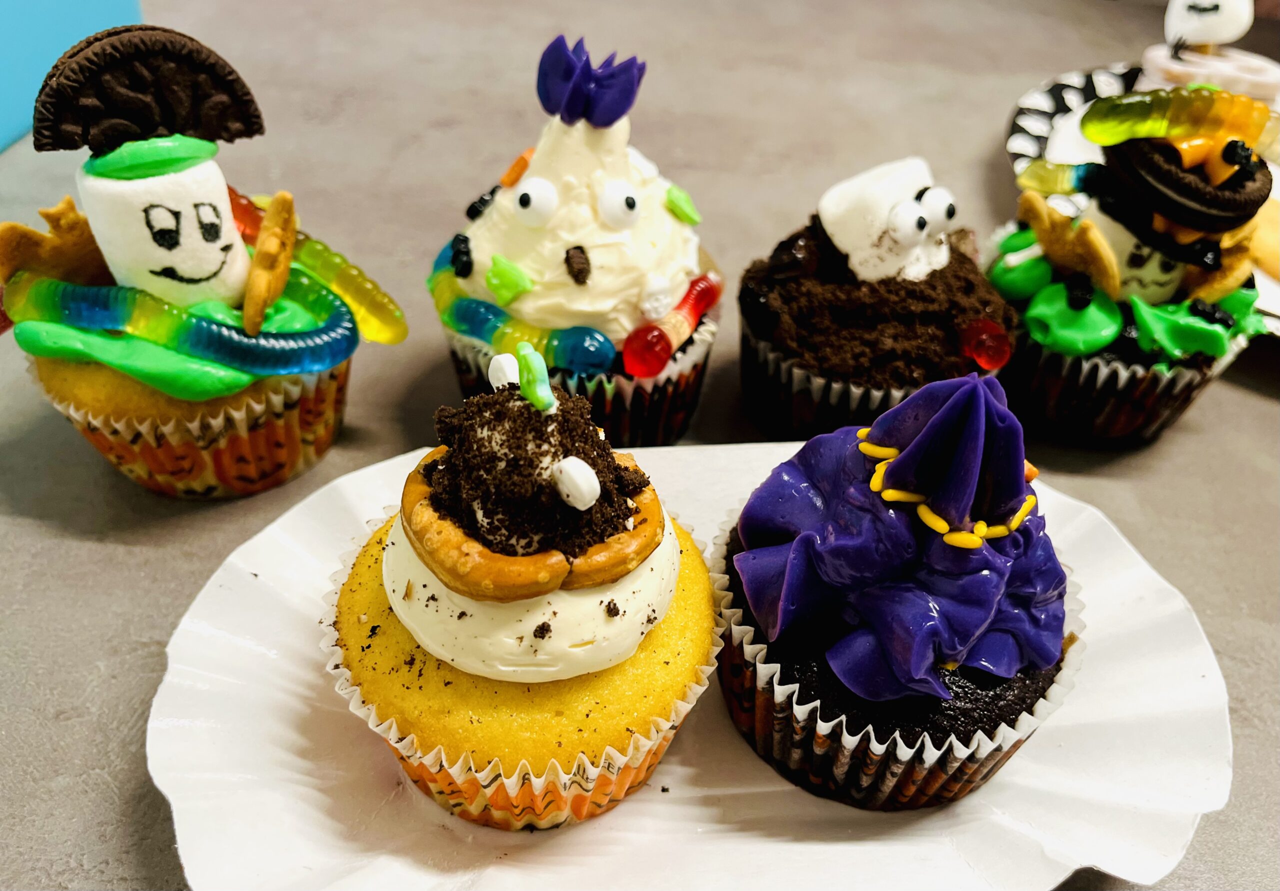 Halloween Baking Party - Image 5
